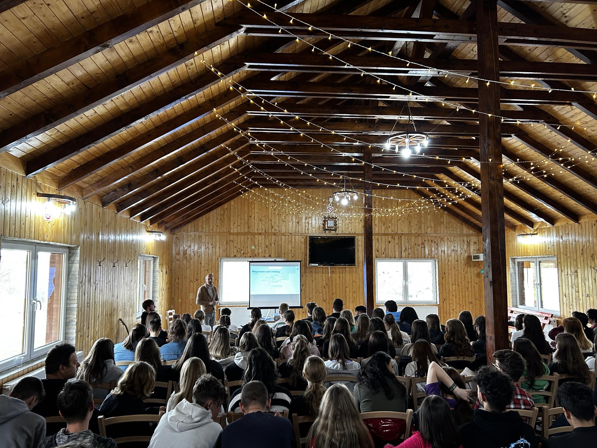 Kalotaszegi ifjúsági találkozó